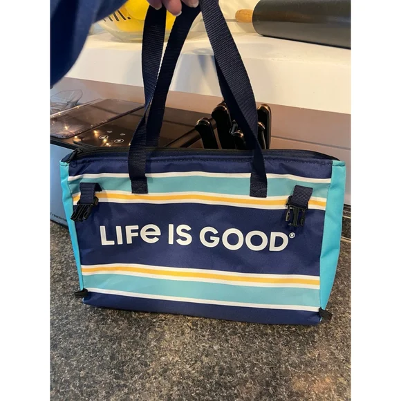 LIFE IS GOOD INSULATED LUNCH/BEACH BAG COOLER - Picture 3 of 5